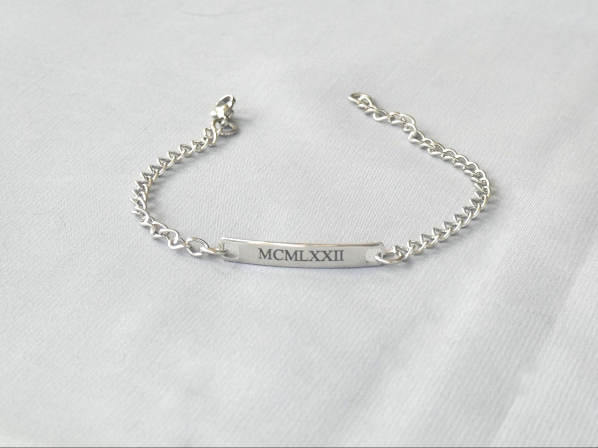 Personalised Men's / Unisex Tag Bracelet with name / initials / short message